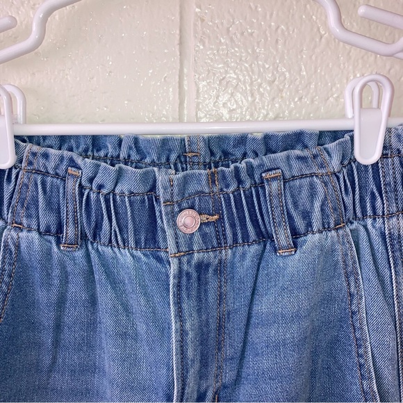 NWOT AE Mom Jeans - Picture 2 of 4